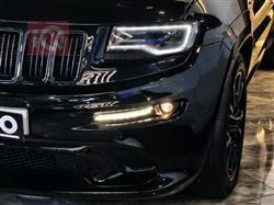 جیپ گراند شیرۆکی